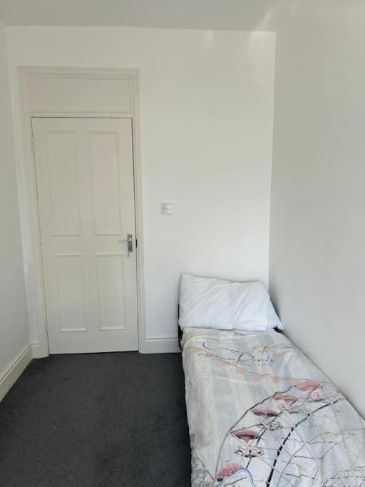 Elegant Flat In St Johns Wood Appartamento